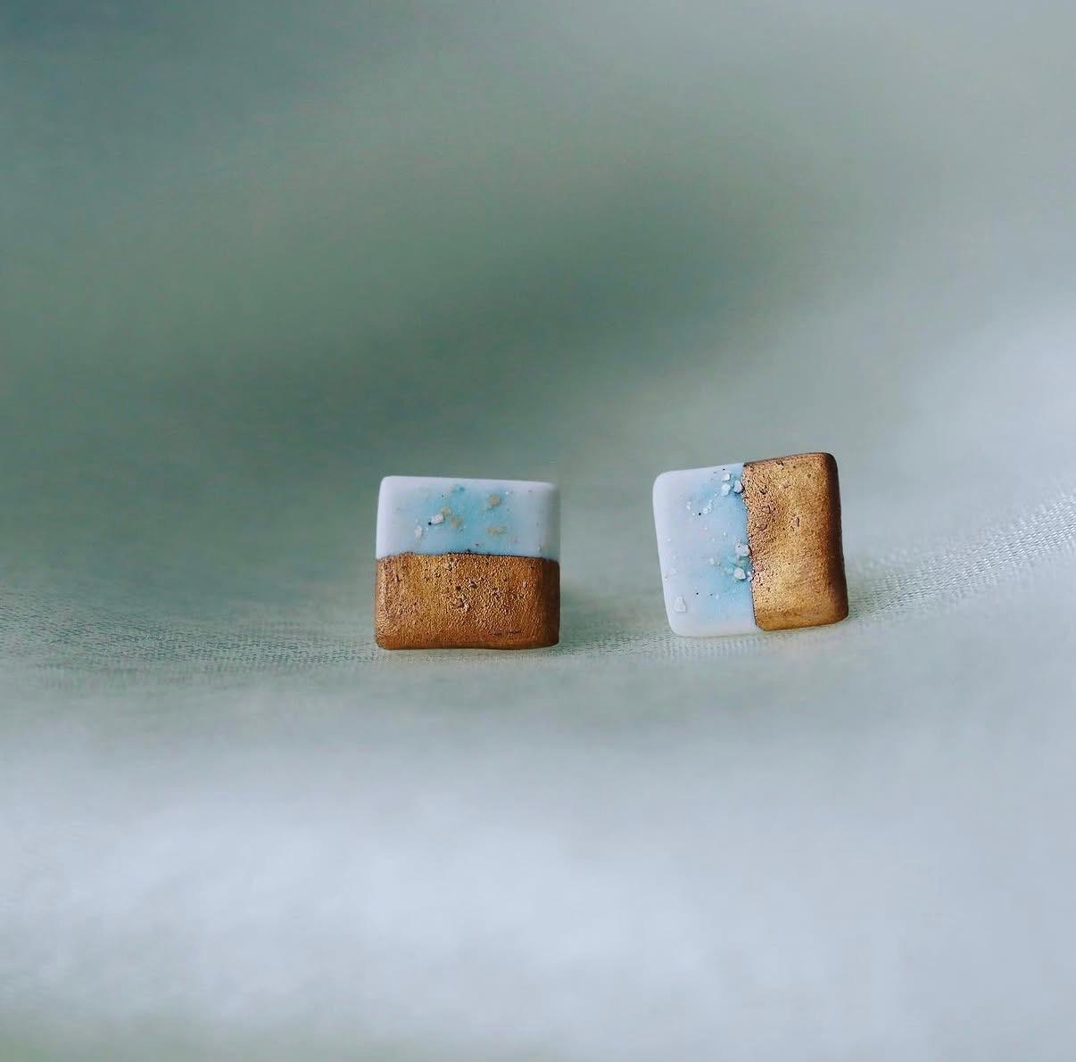 Porcelain jewelry artwork 1
